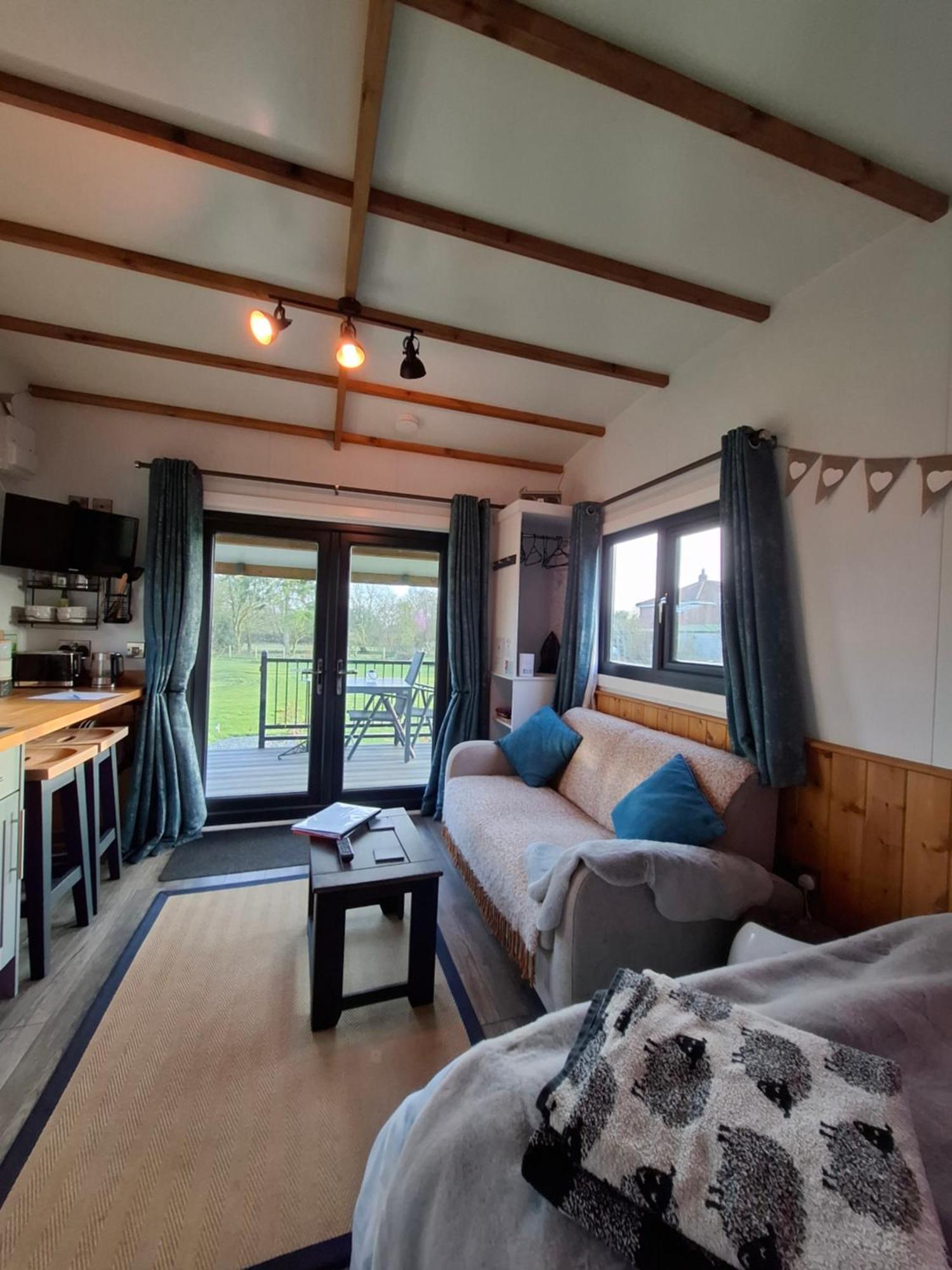 Peppercorn Pod At Beck House Glamping Otel Salmonby Dış mekan fotoğraf